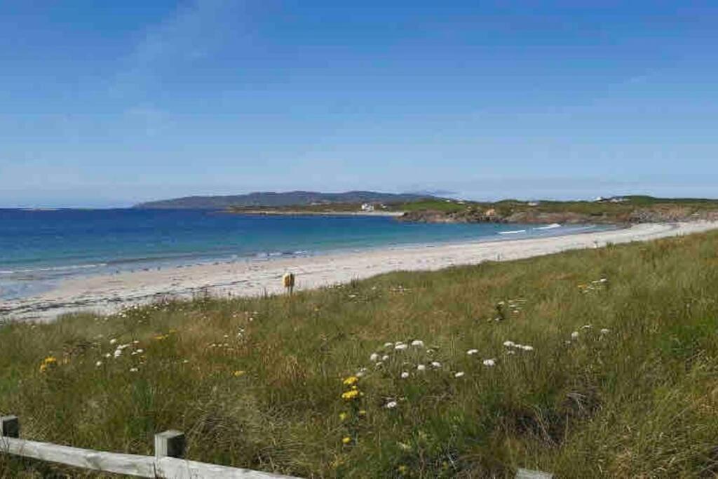 Mcbride'S Bungalow, Chapel Road Dungloe 도니골 외부 사진